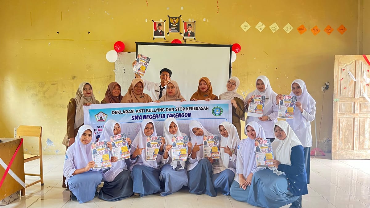 Cegah Bullying di Sekolah, Mahasiswa PPKPM IAIN Takengon Gelar Sosialisasi di SMAN 18 Takengon
