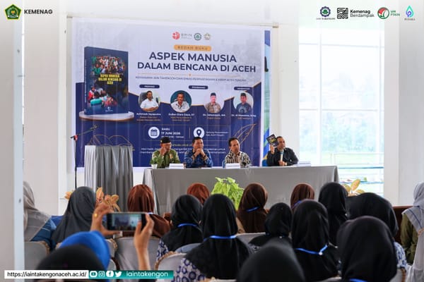 Bedah Buku "Aspek Manusia dalam Bencana di Aceh", IAIN Takengon dan Dinas Perpustakaan Perkuat Literasi Kebencanaan